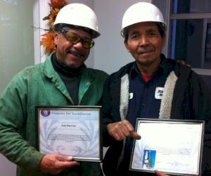 (Sur la photo de gauche à droite : Jose Berrios et Sarno Kantong)