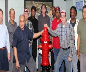 Sur la photo de gauche à droite : Tommy Fielder, Terry Christjohn, James Hubbard, James Butterworth, Harry Christian, Dennis Turner, Larry Parker, Harold Westbrooks, Andy Higgins, Larry Joe Mays et Wilbur Price Pas dans la photo : Glen Key et Jack Williams.